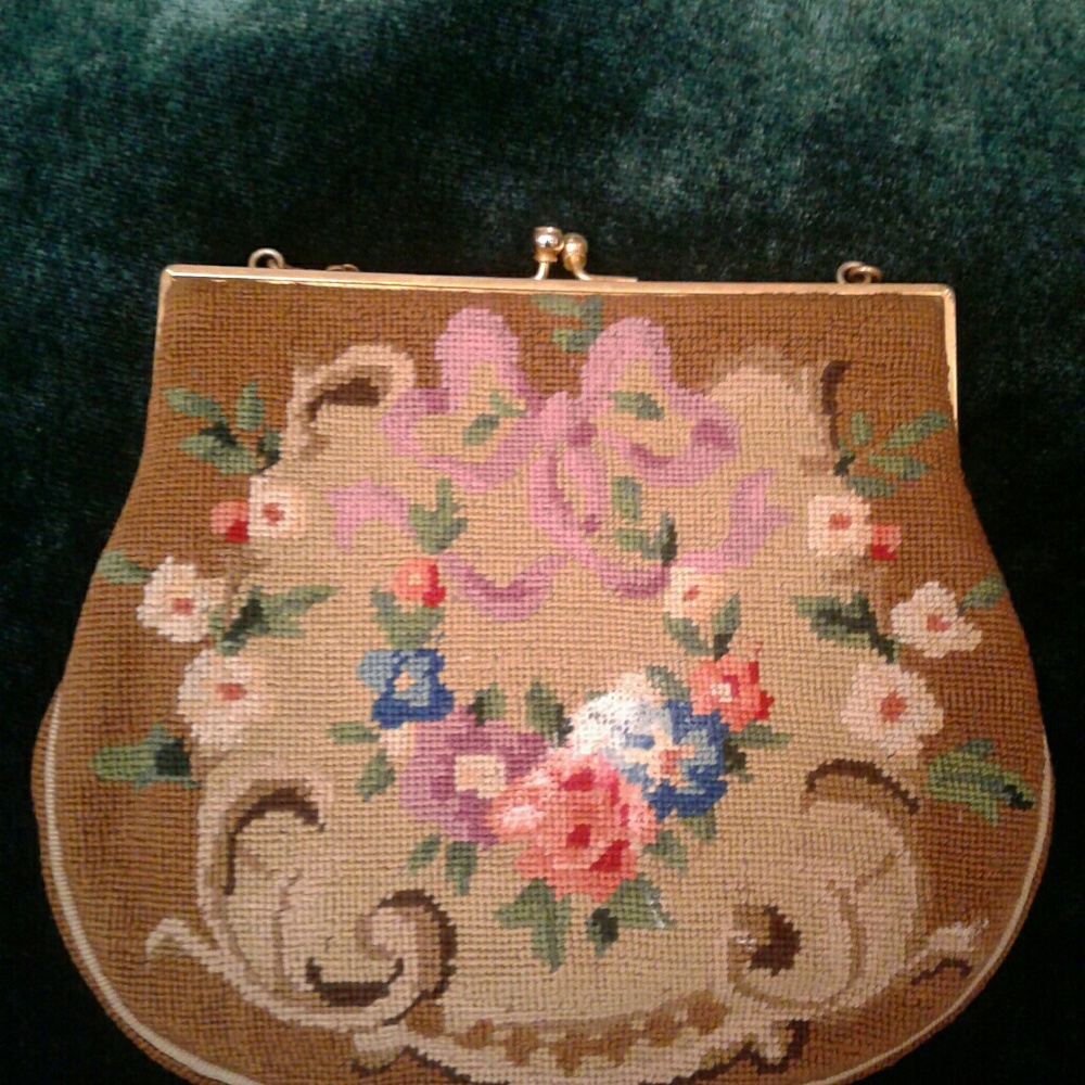 Vintage purse